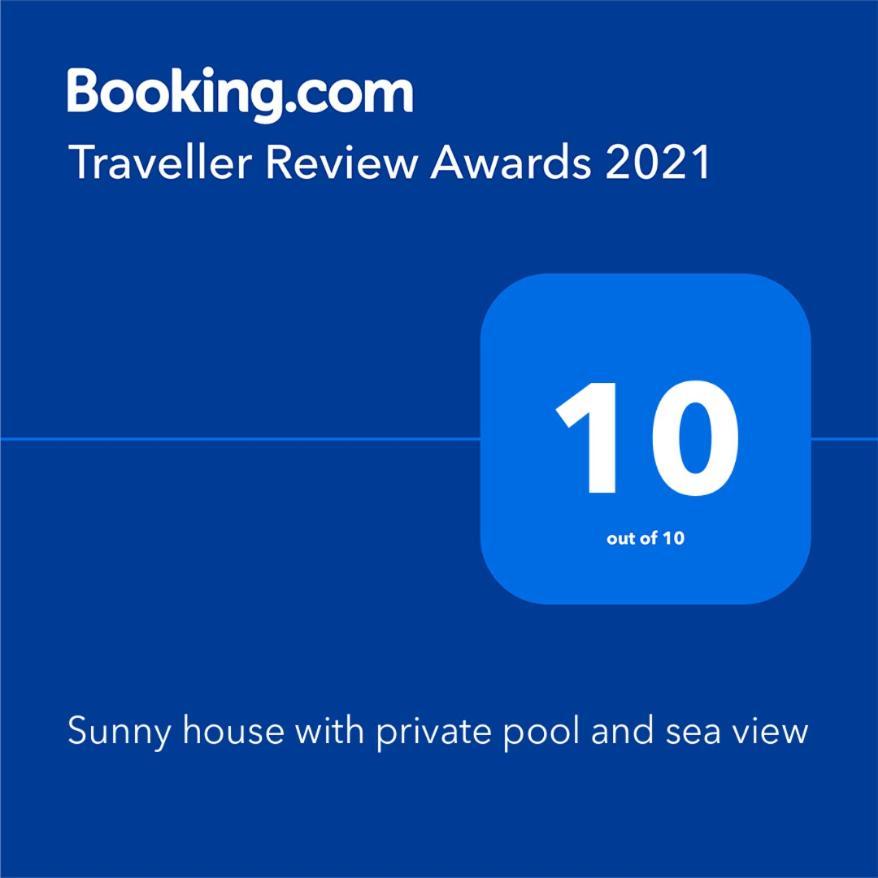 فيلا Sunny House With Private Pool And Sea View أذيخي المظهر الخارجي الصورة