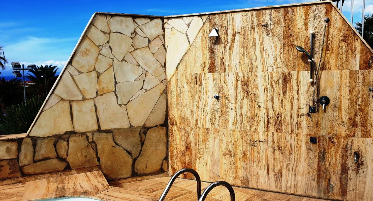 فيلا Sunny House With Private Pool And Sea View أذيخي المظهر الخارجي الصورة